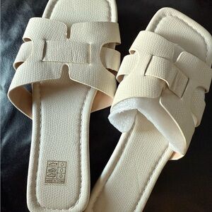 Cream Textured Open-Toe Sandals with Interlocking Straps